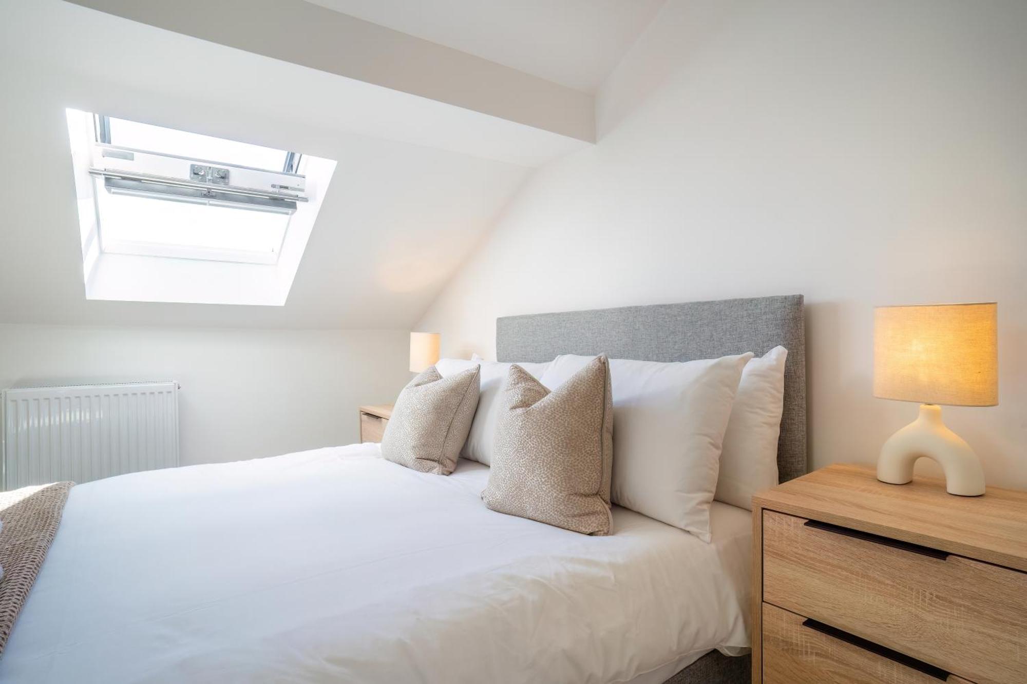 Lonsdale House Boutique Apartments Улверстон Экстерьер фото