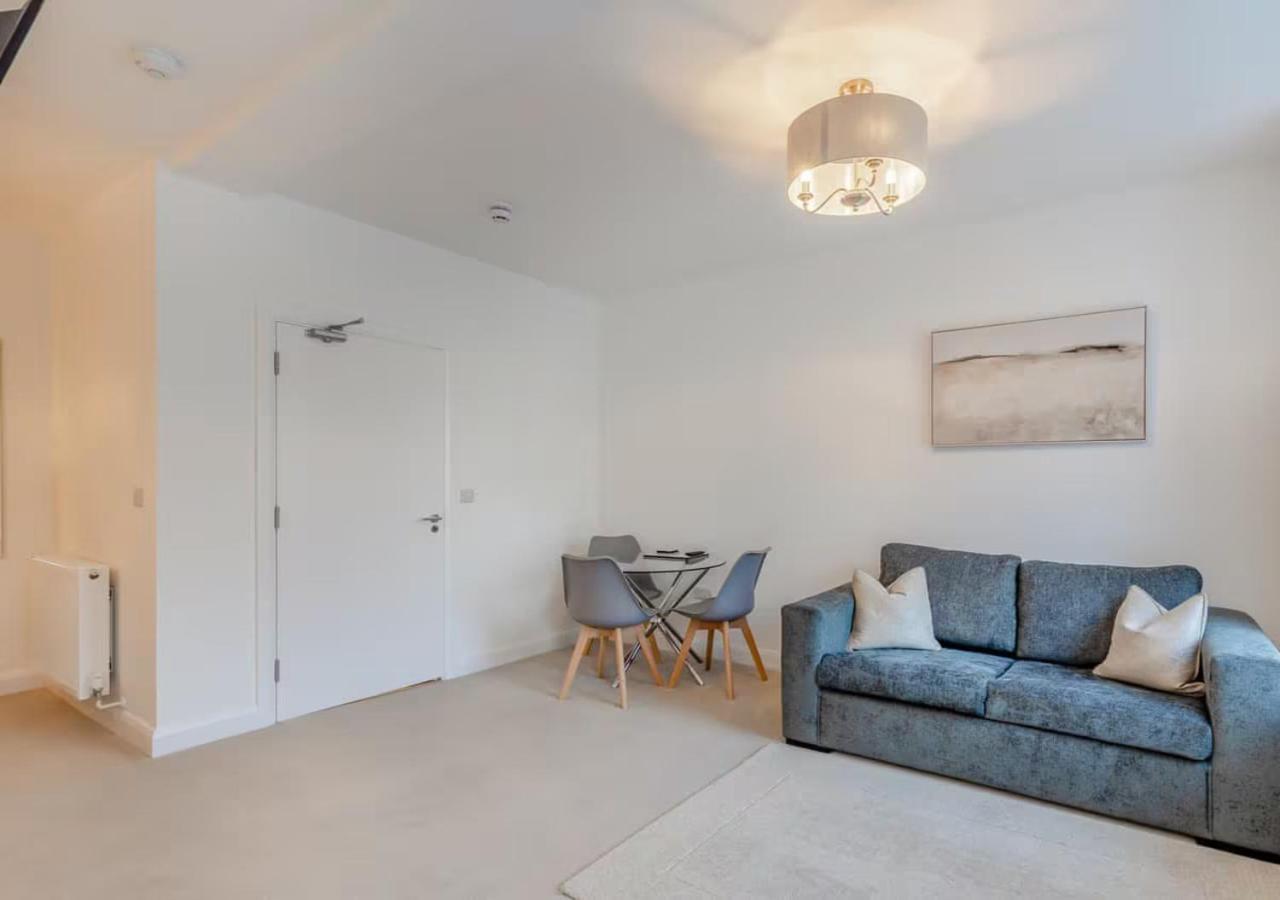 Lonsdale House Boutique Apartments Улверстон Экстерьер фото