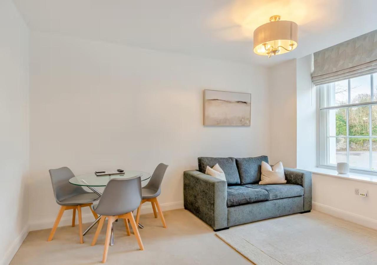 Lonsdale House Boutique Apartments Улверстон Экстерьер фото